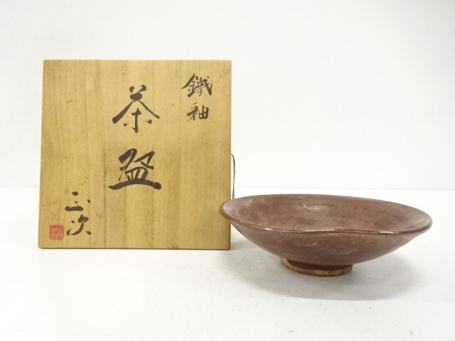 JAPANESE TEA CEREMONY / TEA BOWL CHAWAN / IRON GLAZE / ARTISAN WORK